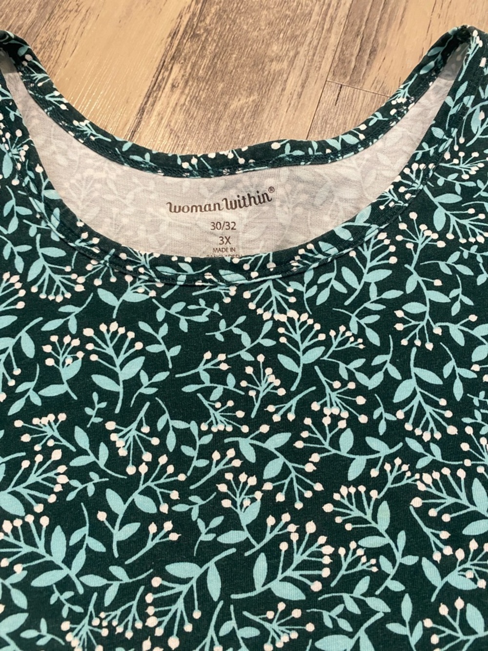Woman Within Floral T-Shirt Green White 3X 30/32